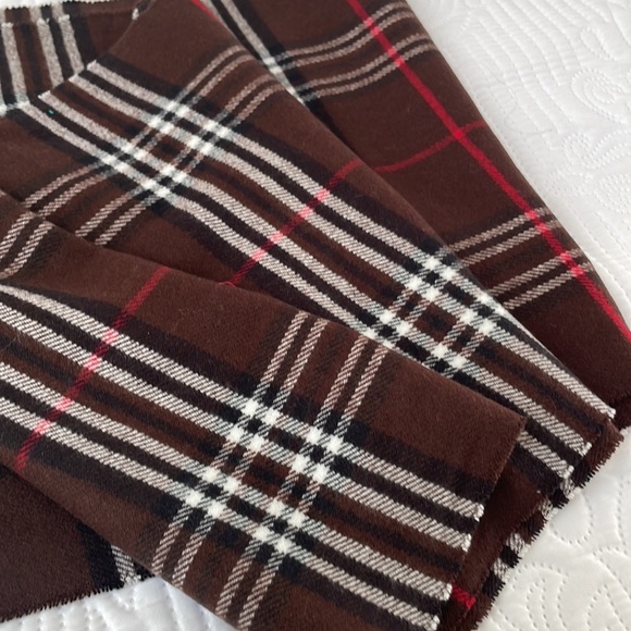 🔴SOLD-100% Cashmere Scarf - Picture 5 of 5